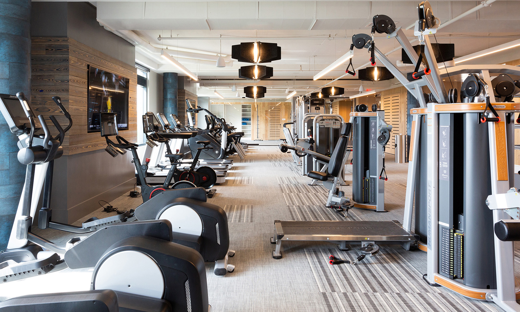 Meridian On First — interior view 22