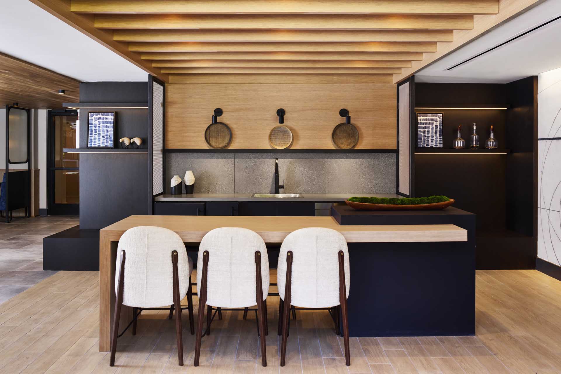 Ives at Oakville — interior view 9
