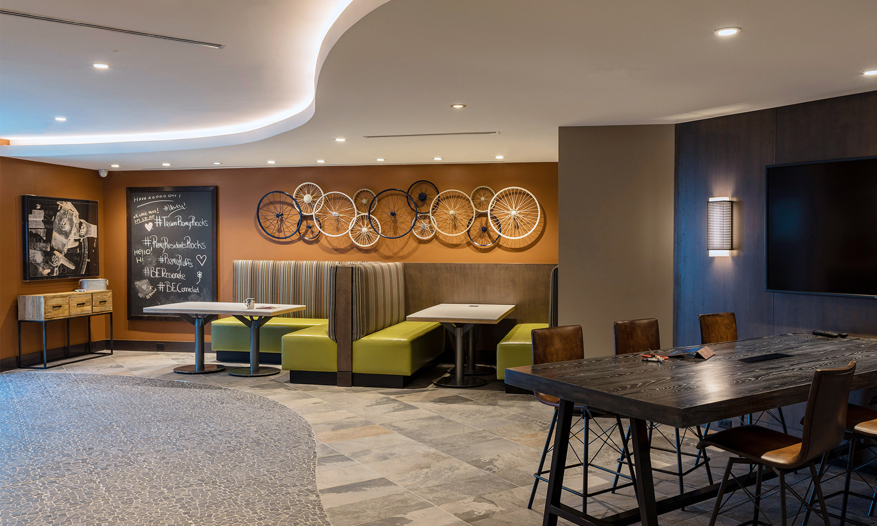 Remy — interior view 9