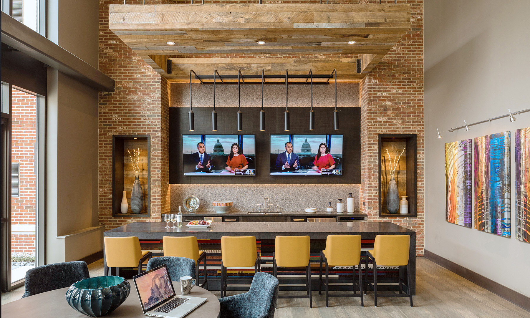 Remy — interior view 6