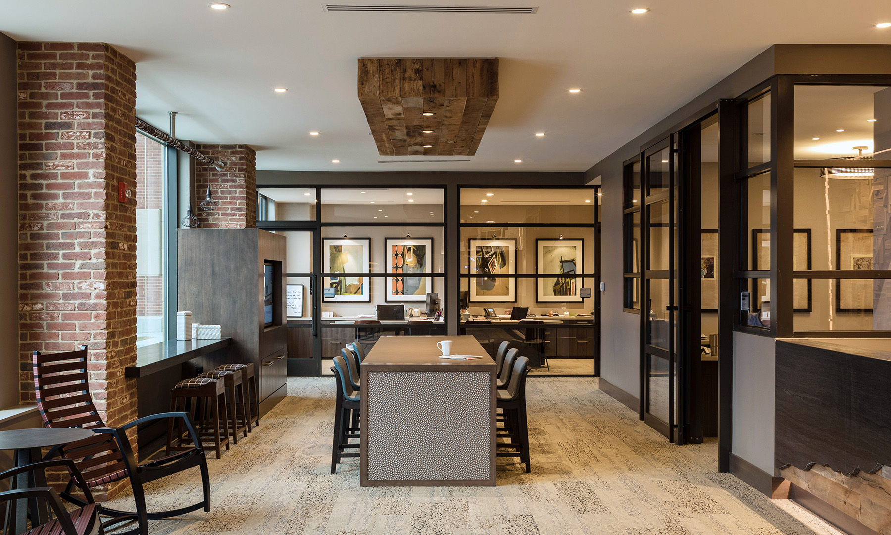 Remy — interior view 18
