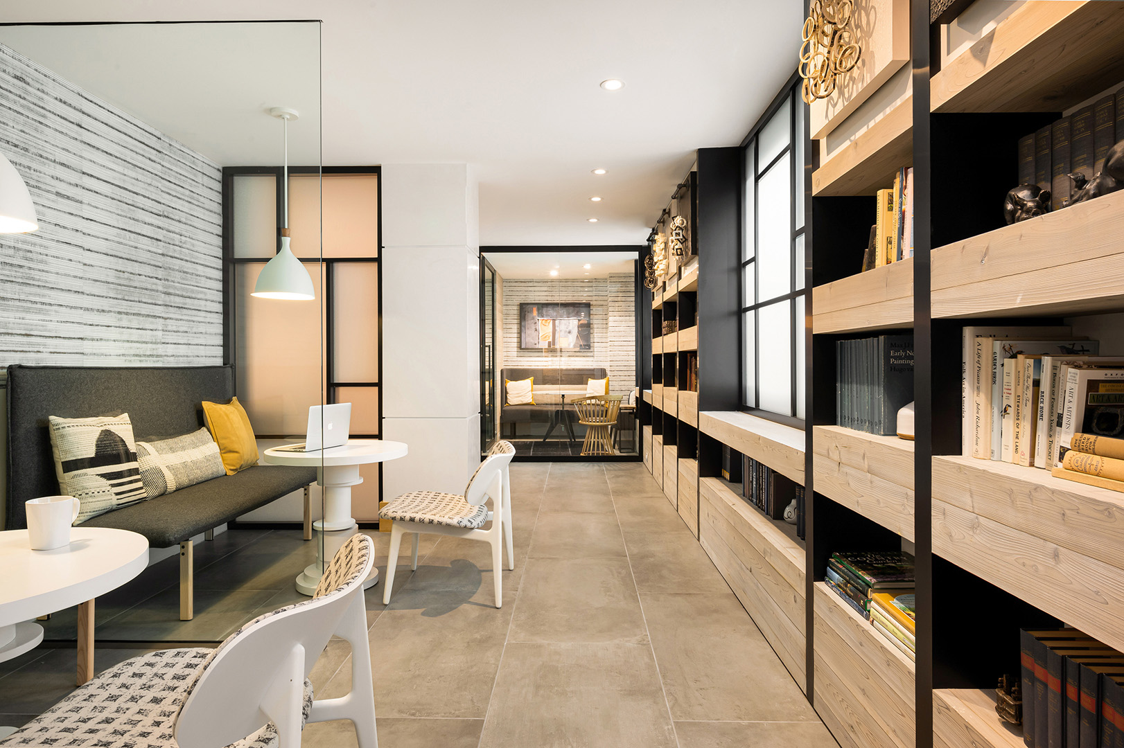 Enclave At Potomac Club — interior detail