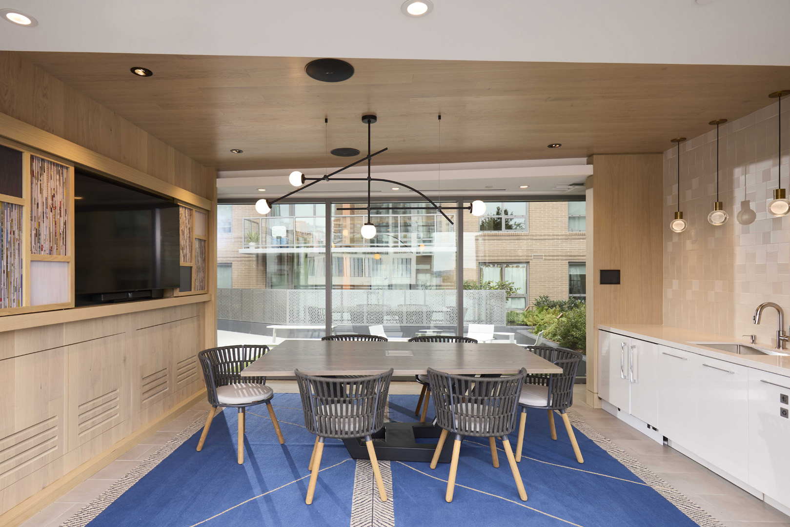 The Milton At Pentagon City — interior view 18