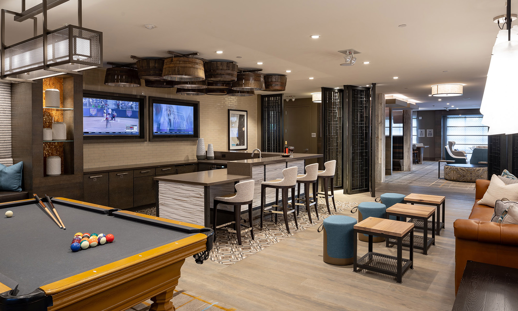 The Vine — interior view 7