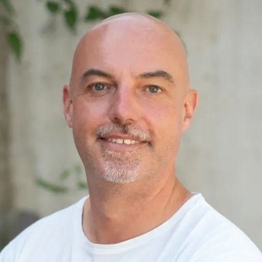 James Meads, Procurement Consultant and Host of the Procurement Software podcast