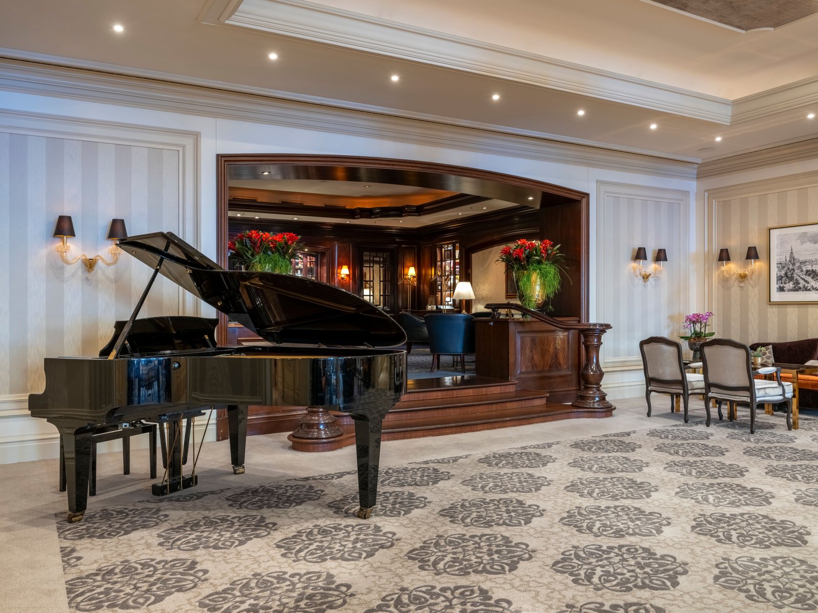 Lobby lounge with grand piano at the Steigenberger Icon Frankfurter Hof