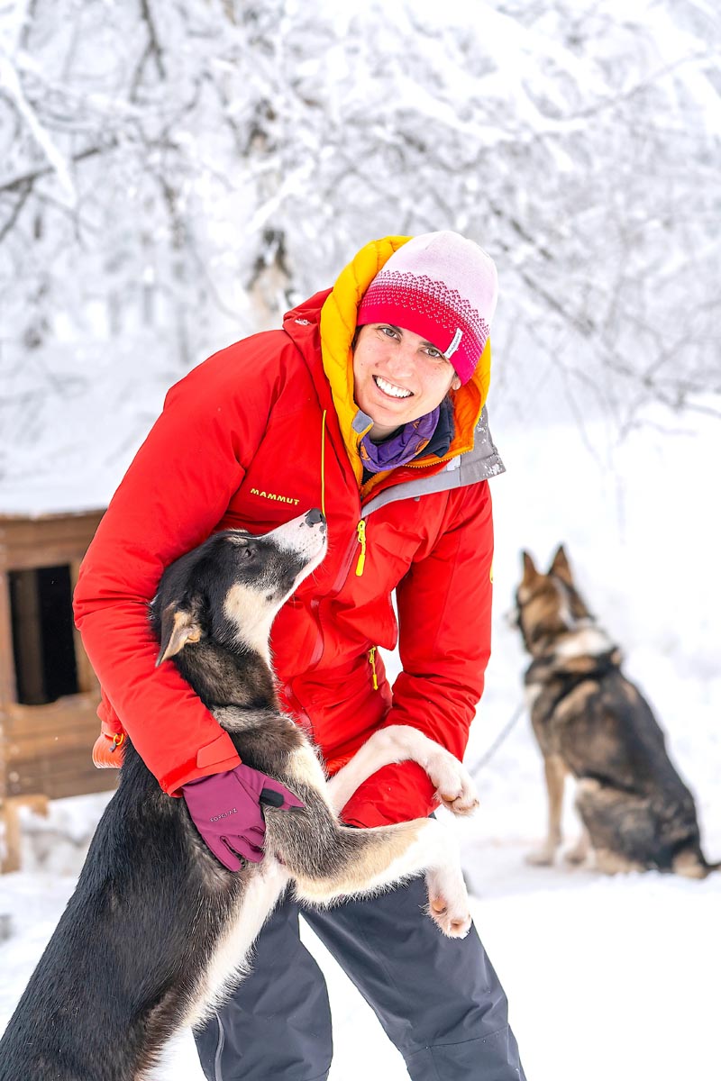 woman and a hysky