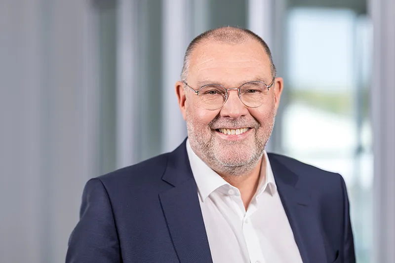 Petra Baader Profilbild von vorn