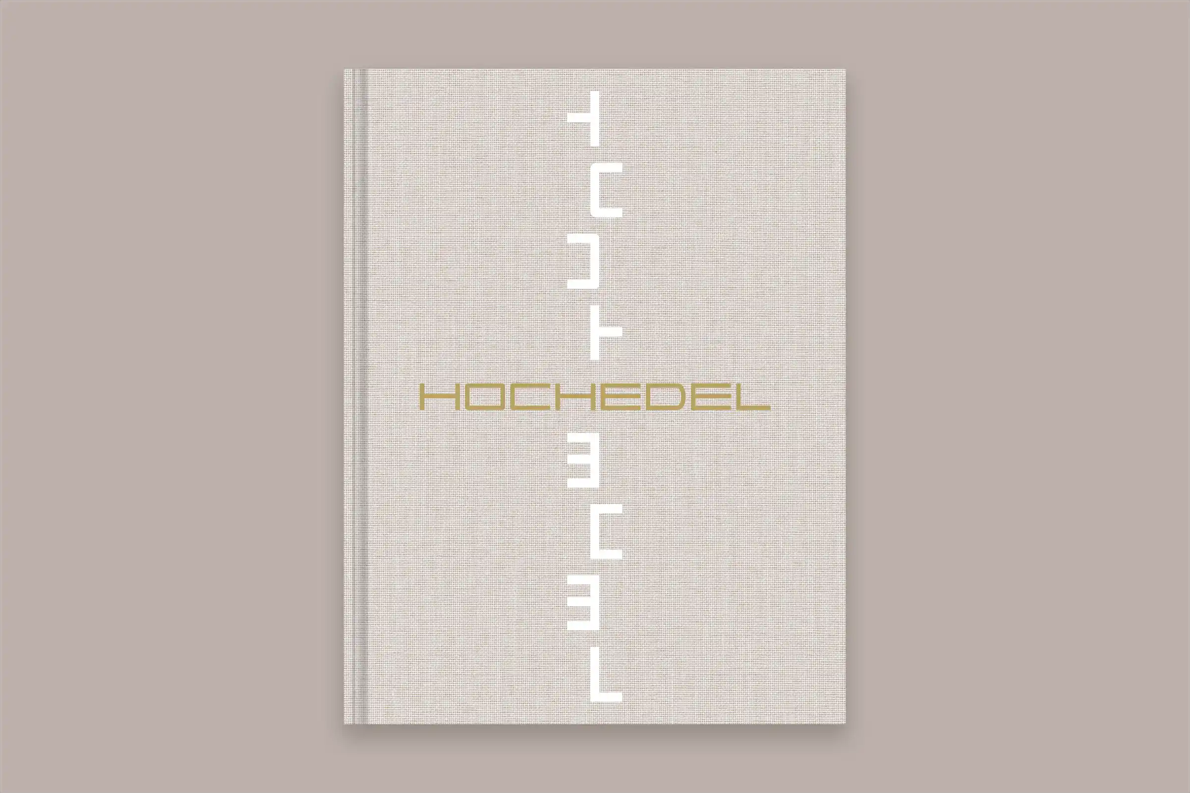 HOCHEDEL – Aston Martin James Bond Tour