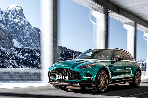Aston Martin: Experience in the Dolomites