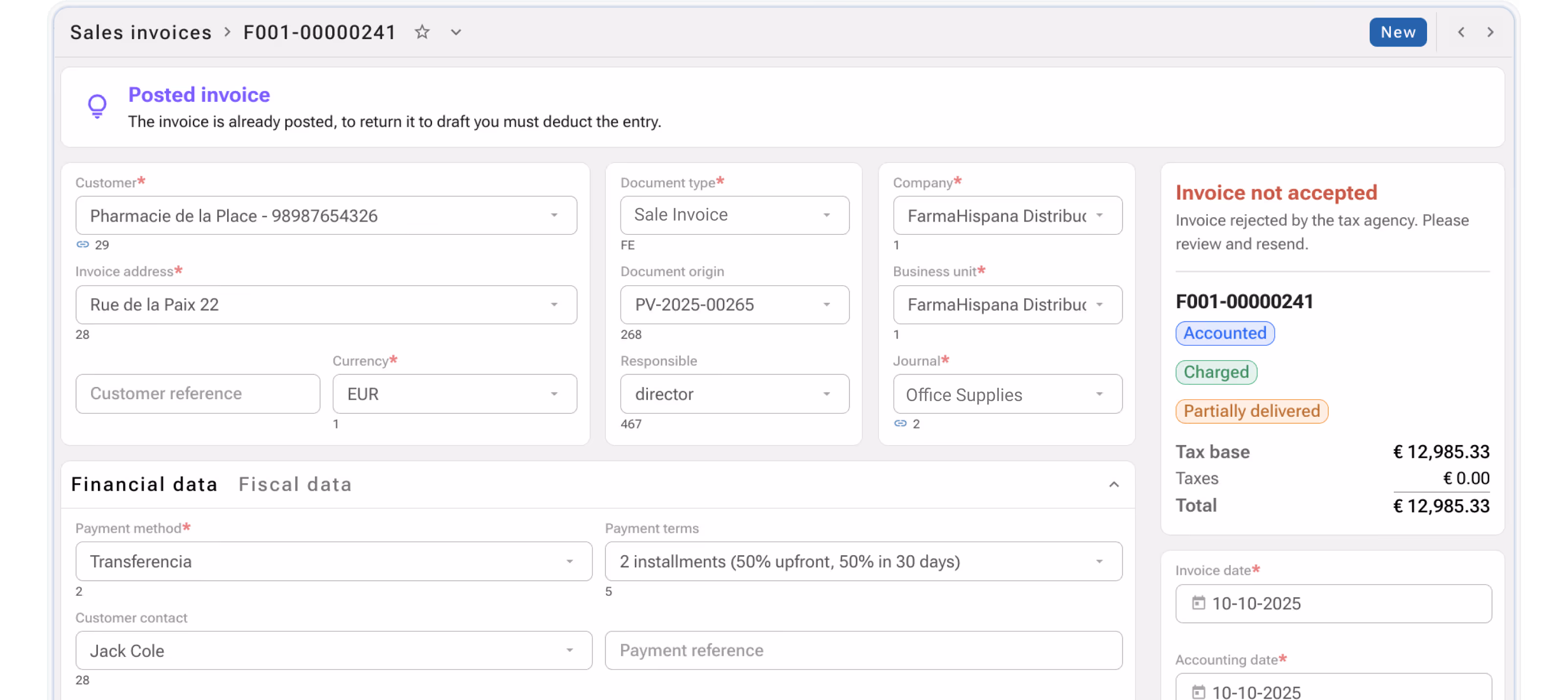 Sales invoice interface showing invoice F001-00000241 for Pharmacie de la Place with details including document type, company, financial data, payment method, and invoice not accepted message due to tax agency rejection.