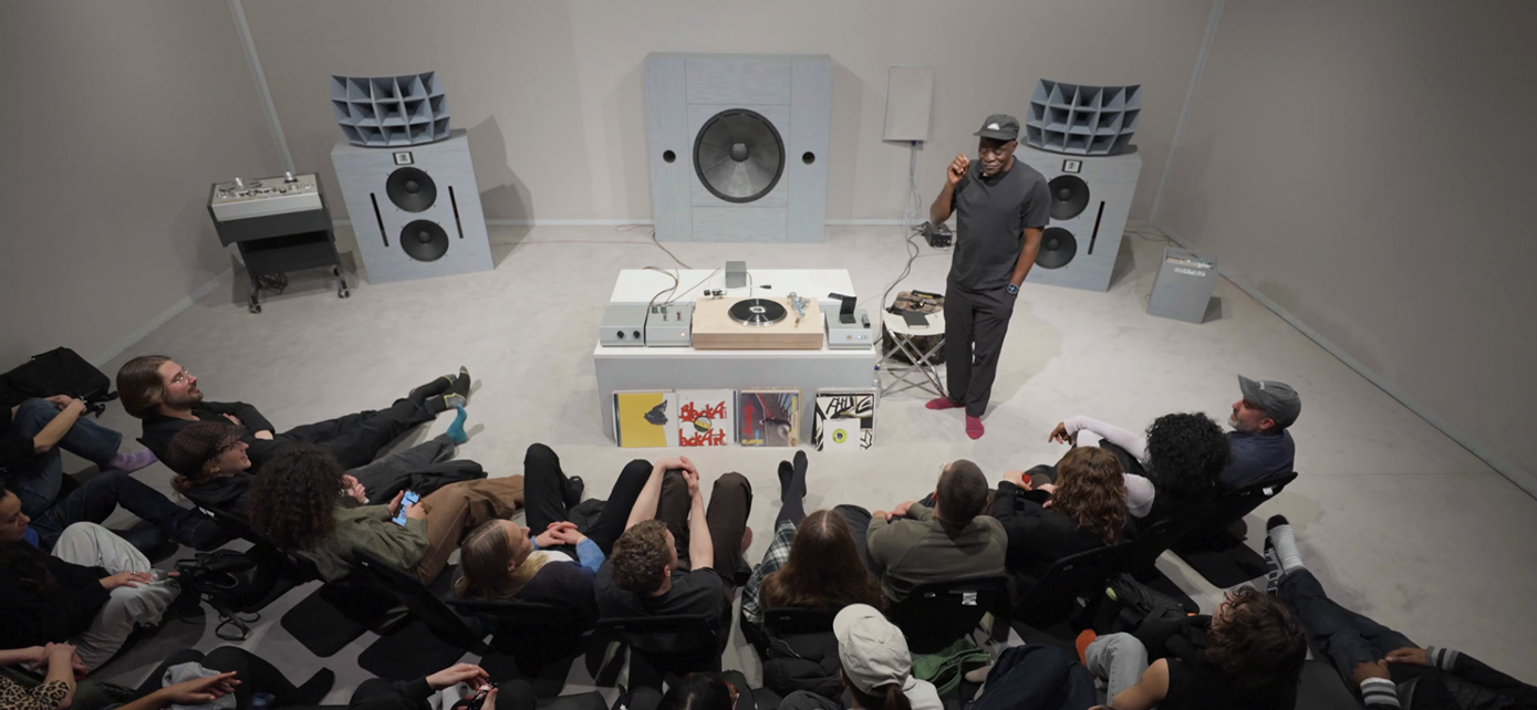 Watch: Charlie Dark on Blacktronica