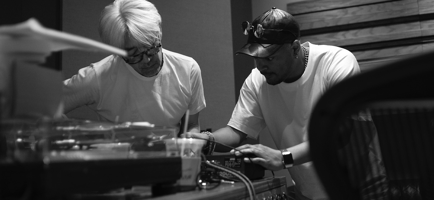 Dedekind Cut releases Dede-K-Tion featuring Ryuichi Sakamoto on OJAS and VF