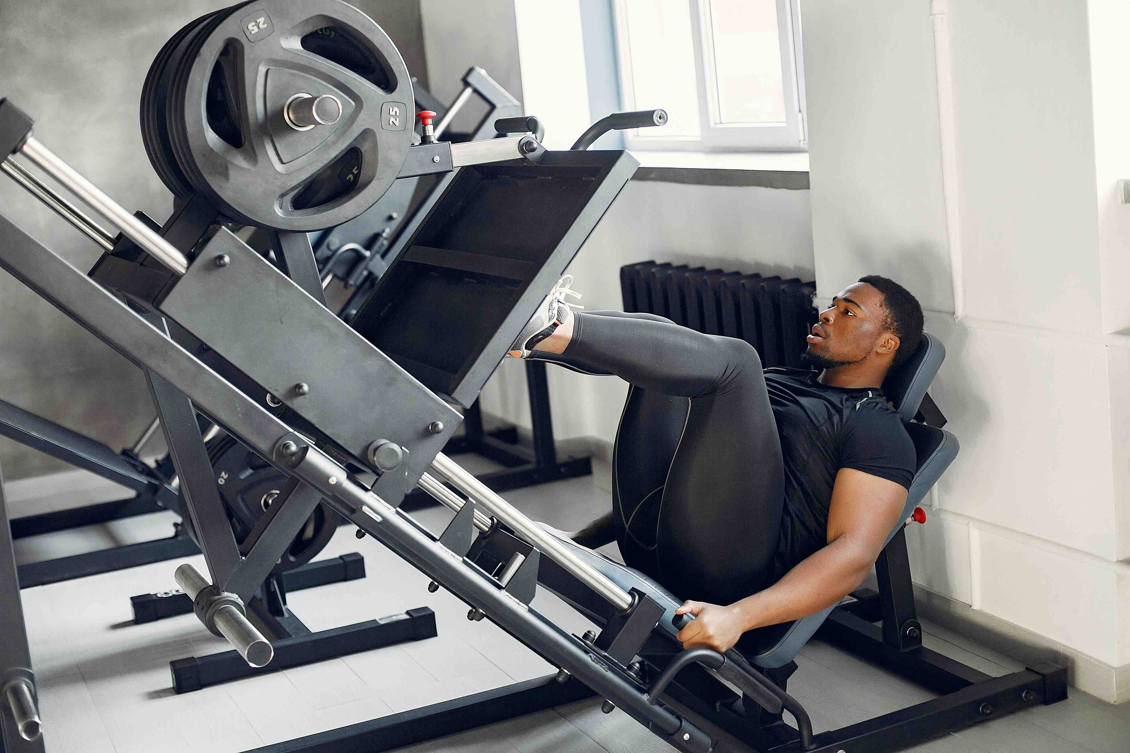 Maximize Leg Development with the Ultimate Hack Squat Machine for Your Home Gym