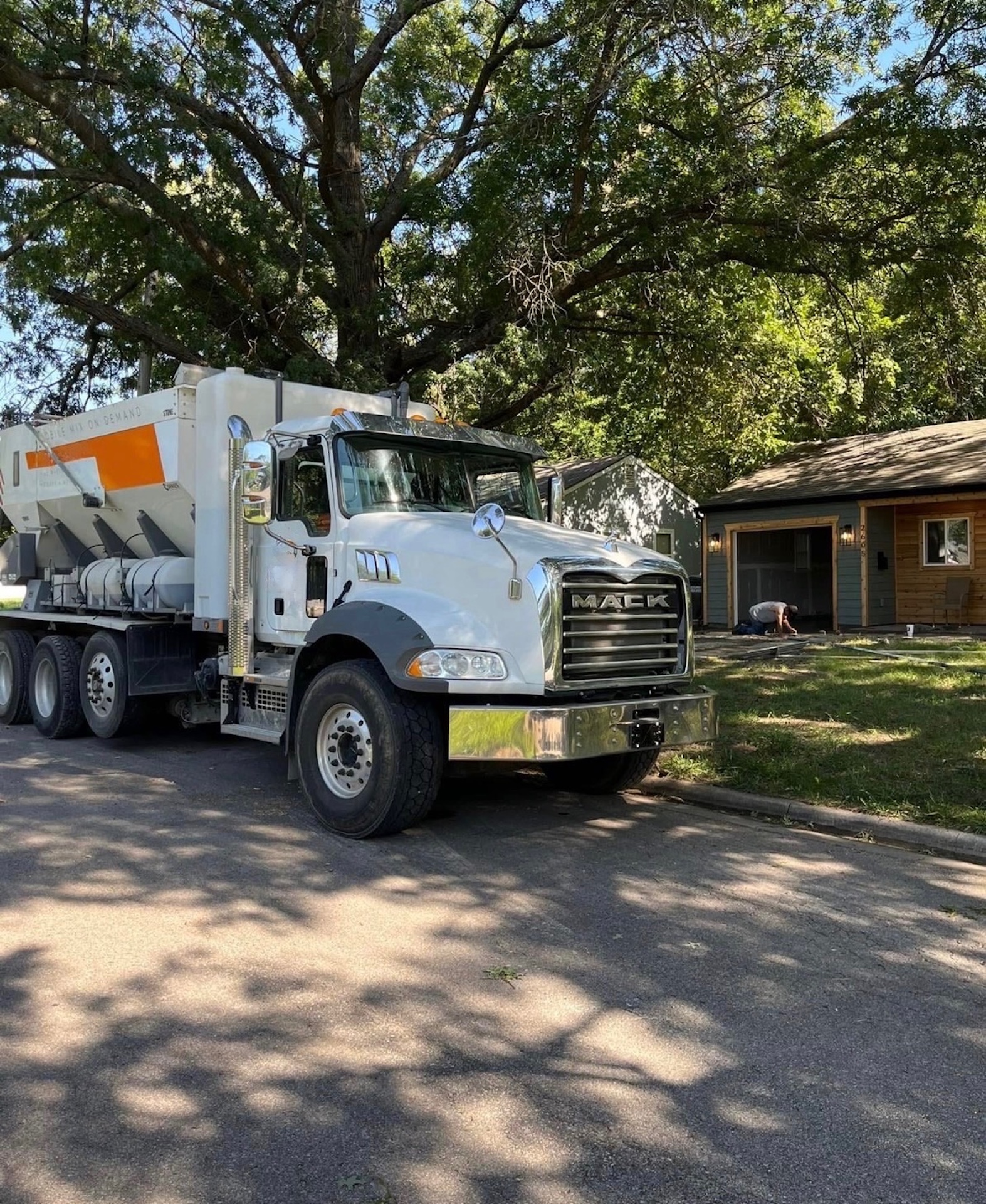 2021 Mack Granite 8x4 with Cementech C60 Volumetric Concrete Mixer For Sale
