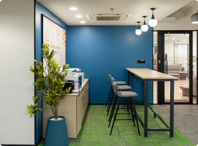 Soho Dragon’s Ergonomic Office Flexi Desk Designed by Phi Designs