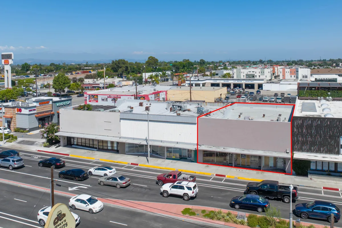 17424-17432 Bellflower Blvd, Bellflower, CA