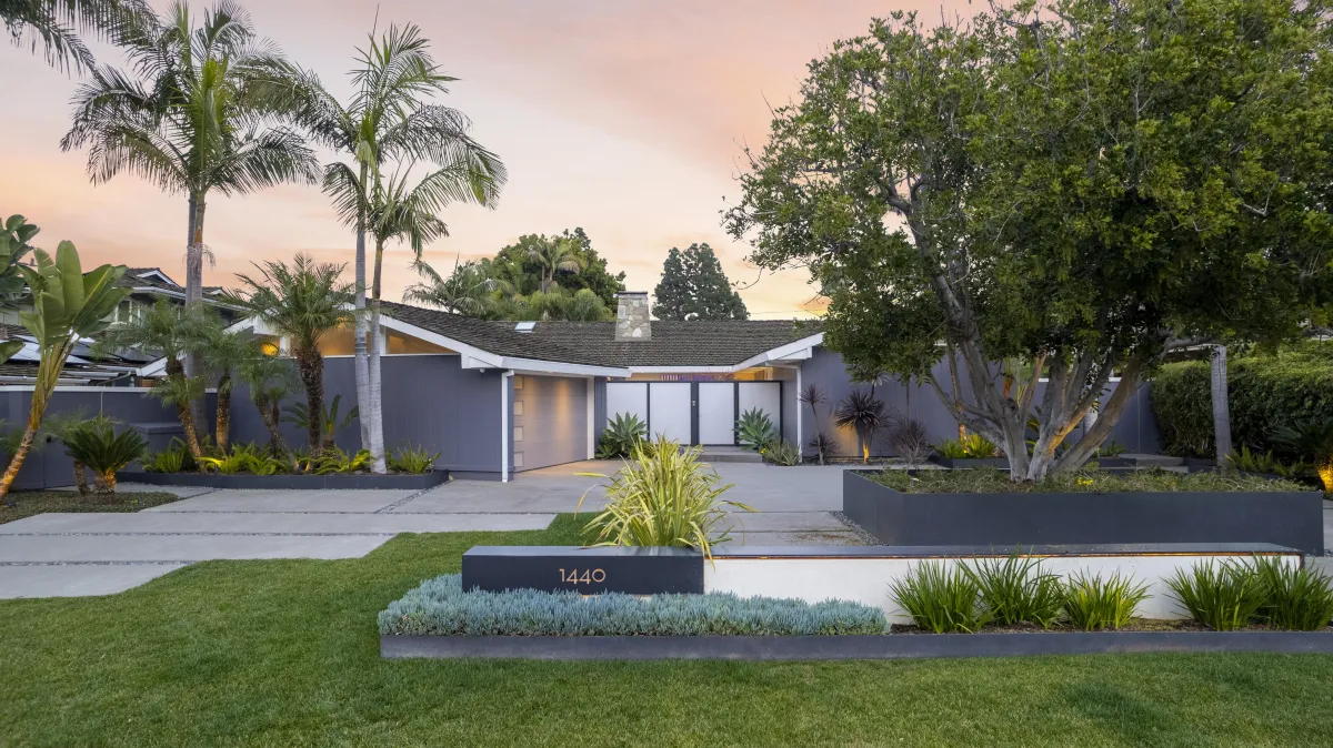 1440 La Perla Ave, Long Beach, CA
