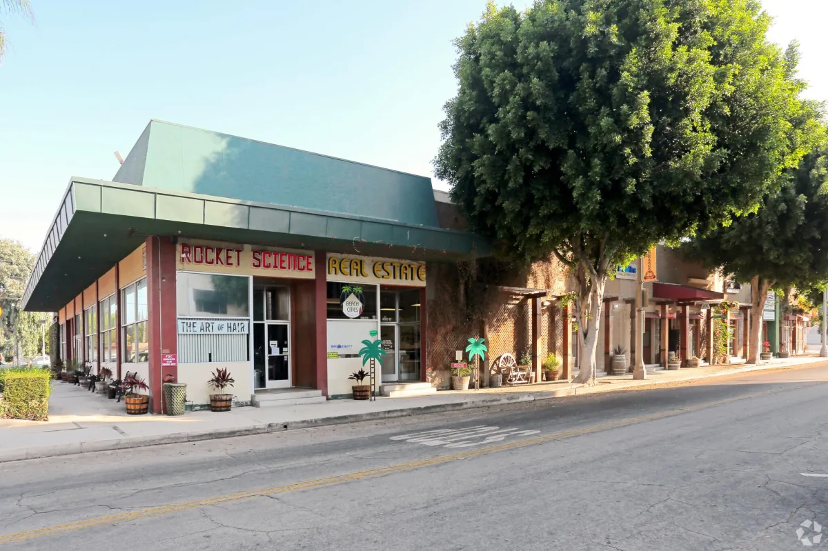 4101-4105 N Bellflower Blvd, Long Beach, CA