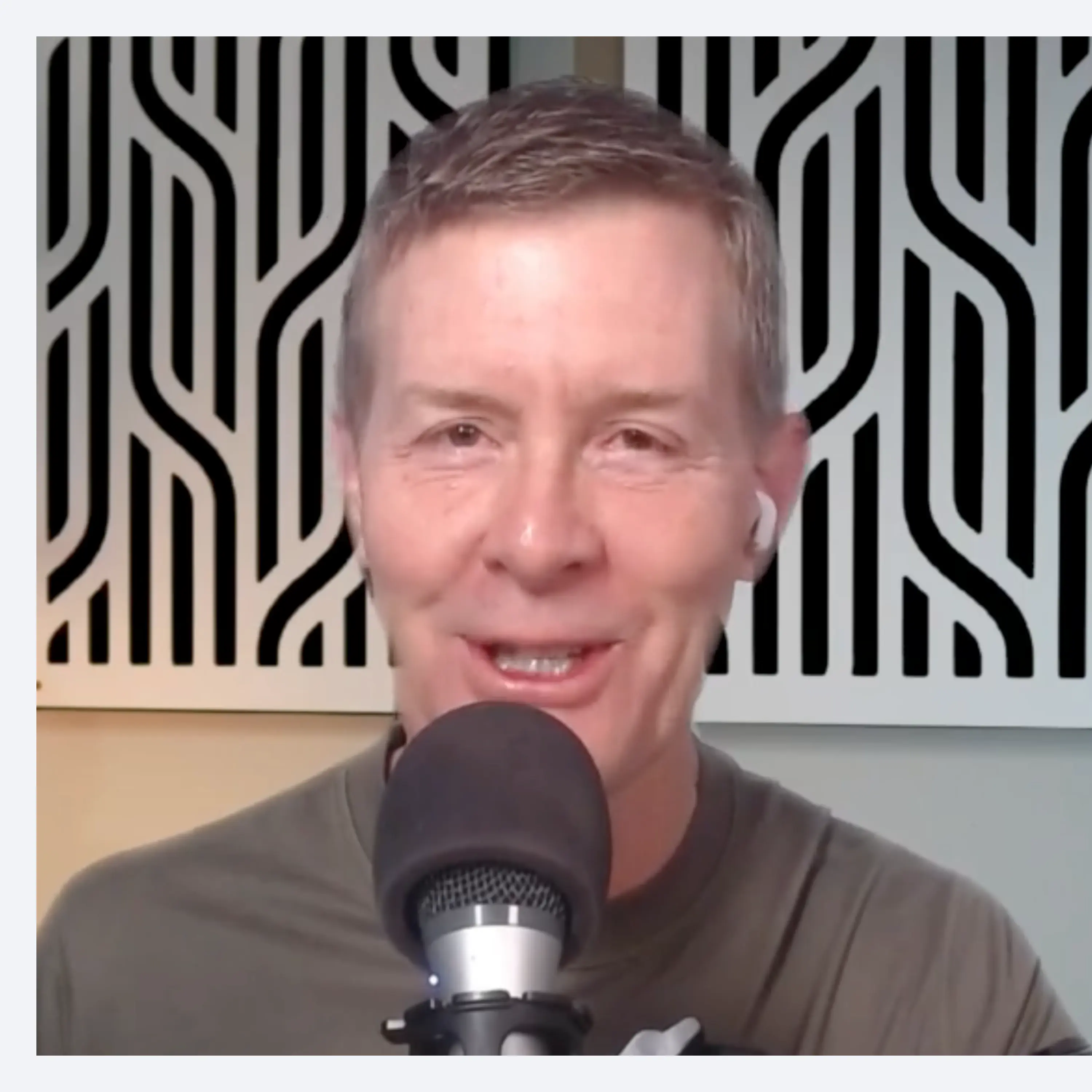 profile picture Dale Peterson recording