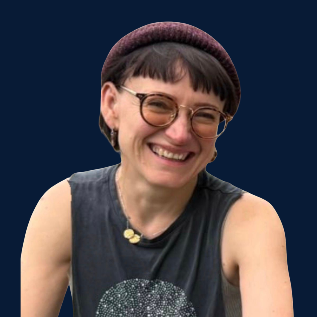Jude, Female Handywoman & Carpenter in Central, South East & South West London