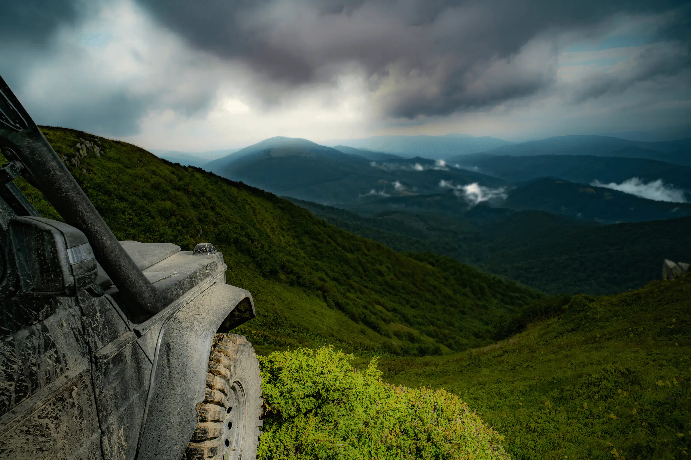 Equatorial Affair – 4x4 overland expedition hero image, Ecuador