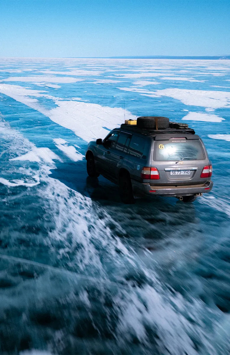 Frozen Khuvsgul Lake in winter, Cold Steppes Mongolia 4x4 expedition