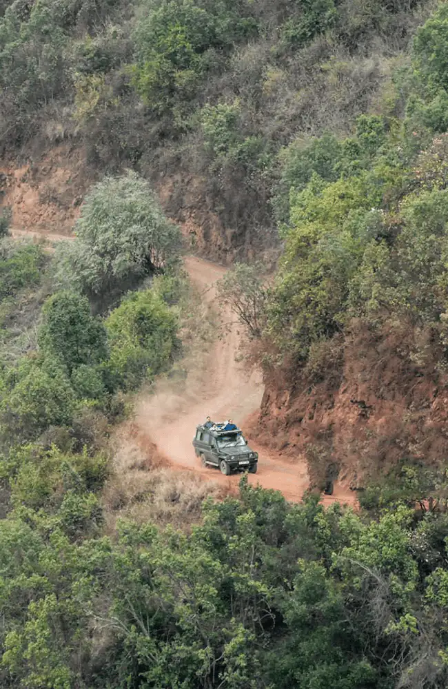 La Dogola inland dirt road through the Colon Colonche mountain range, Ecuador