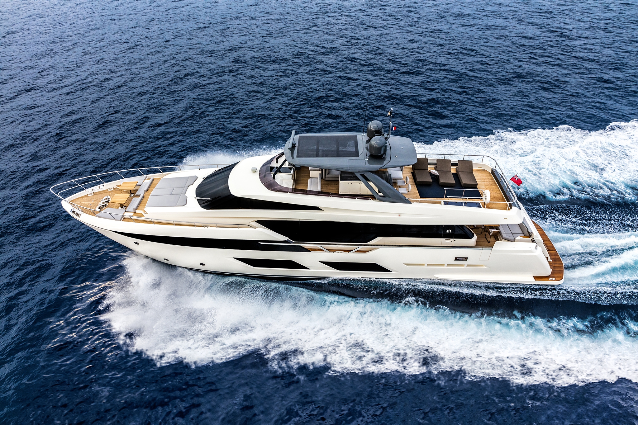 ferretti yacht for boat leasing
