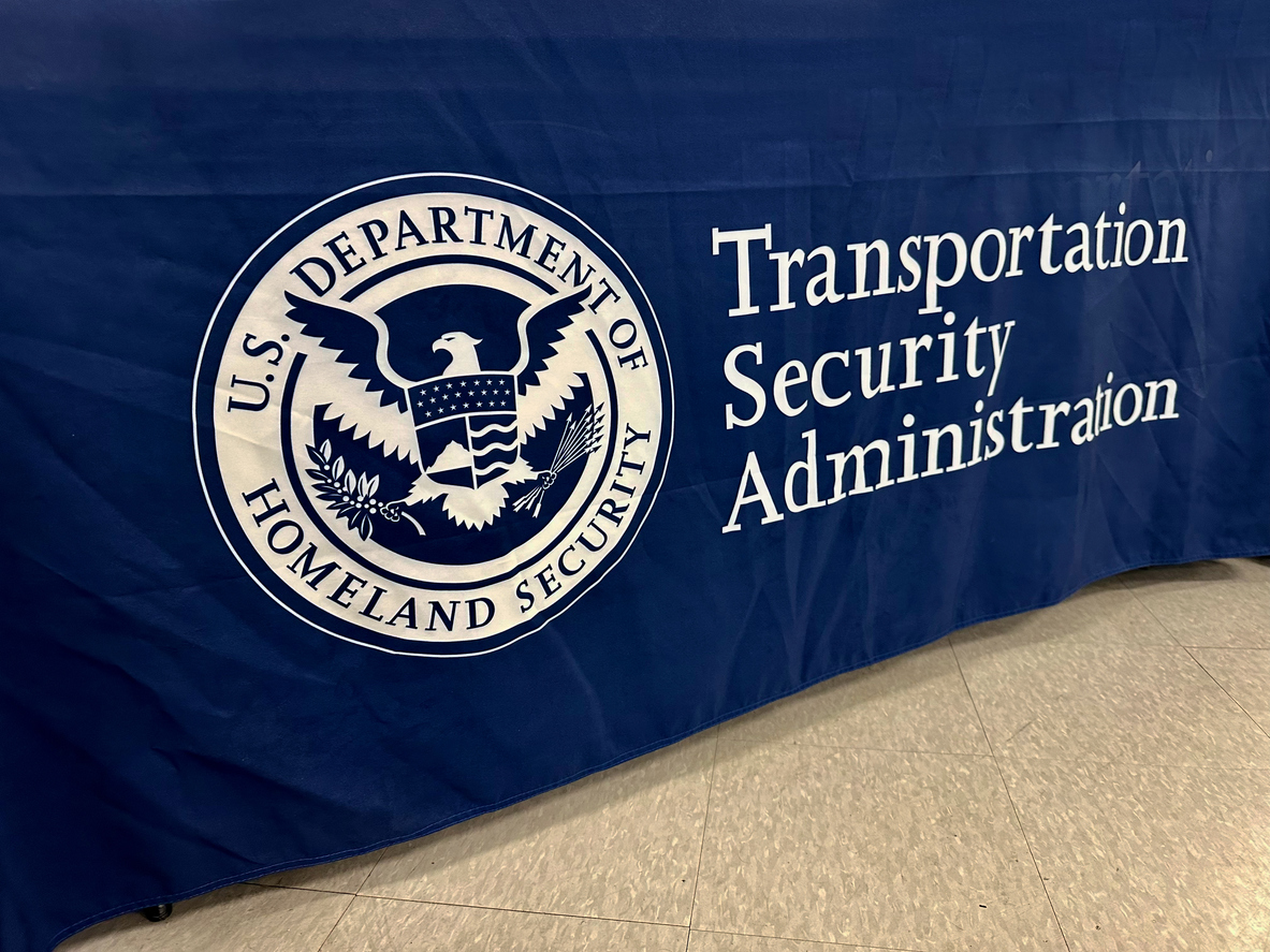 TSA obstructs bill limiting surveillance