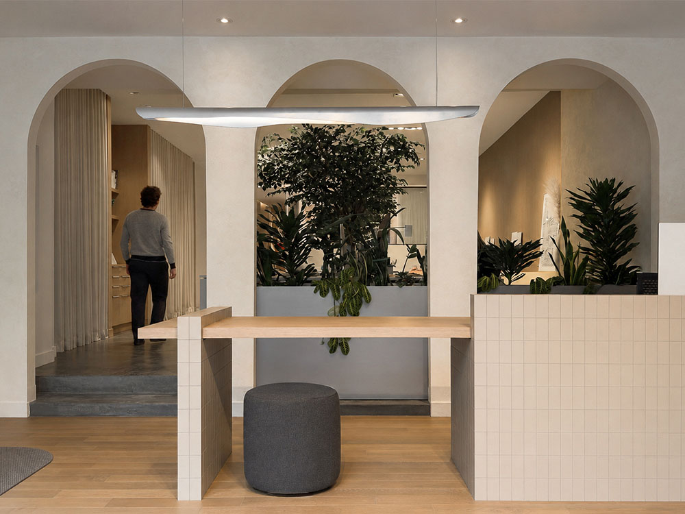 Bureau Entre Quatre Murs