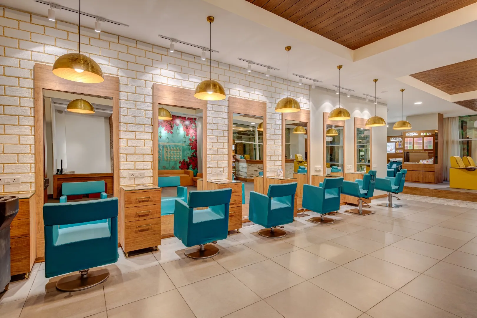 Reel Studio Salon Interior Designers