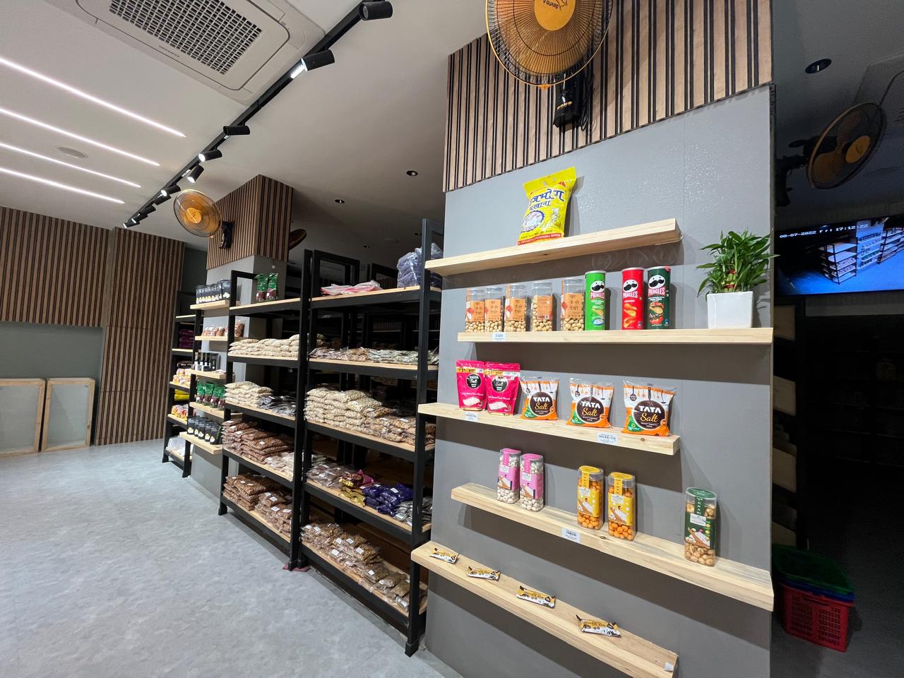 Design Mantra Shop Interior Designer in Pune