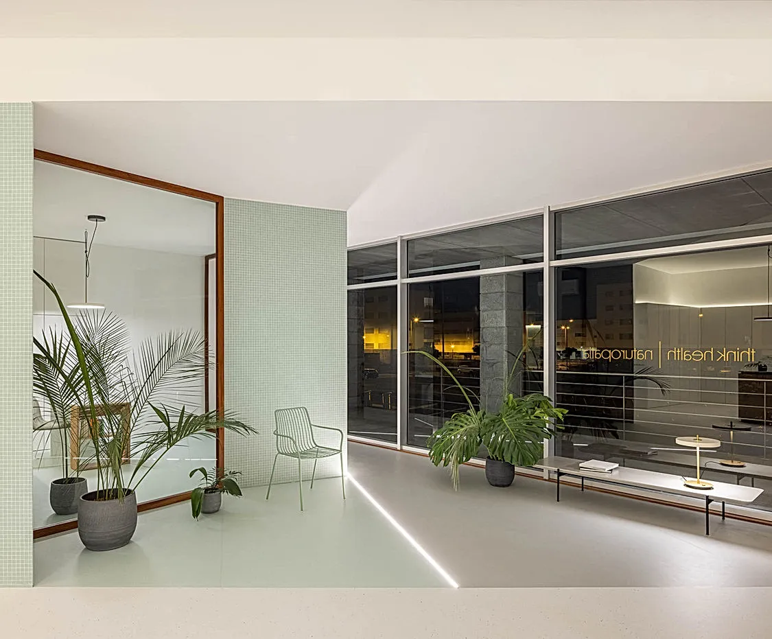 BOX Arquitectos Clinic Interior Designers