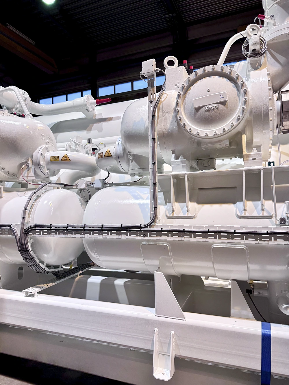 Detaljbilde som viser deler av kjøleanlegg