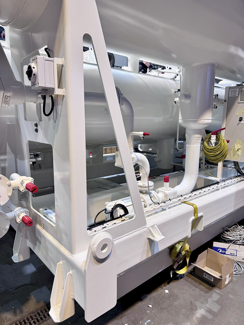 Detaljbilde som viser deler av kjøleanlegg