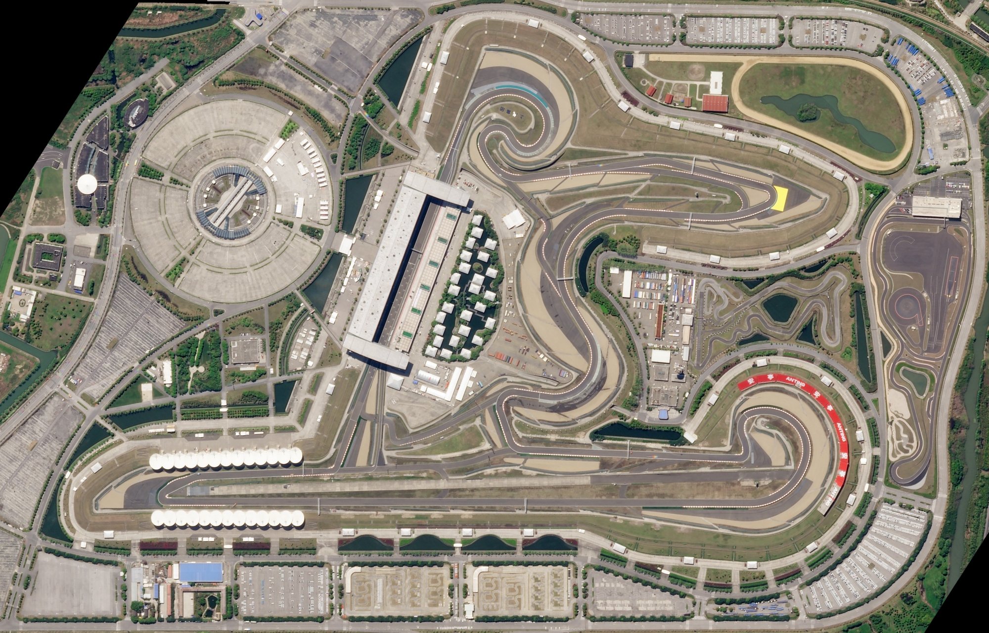 Vue satellite du circuit international de Shanghai