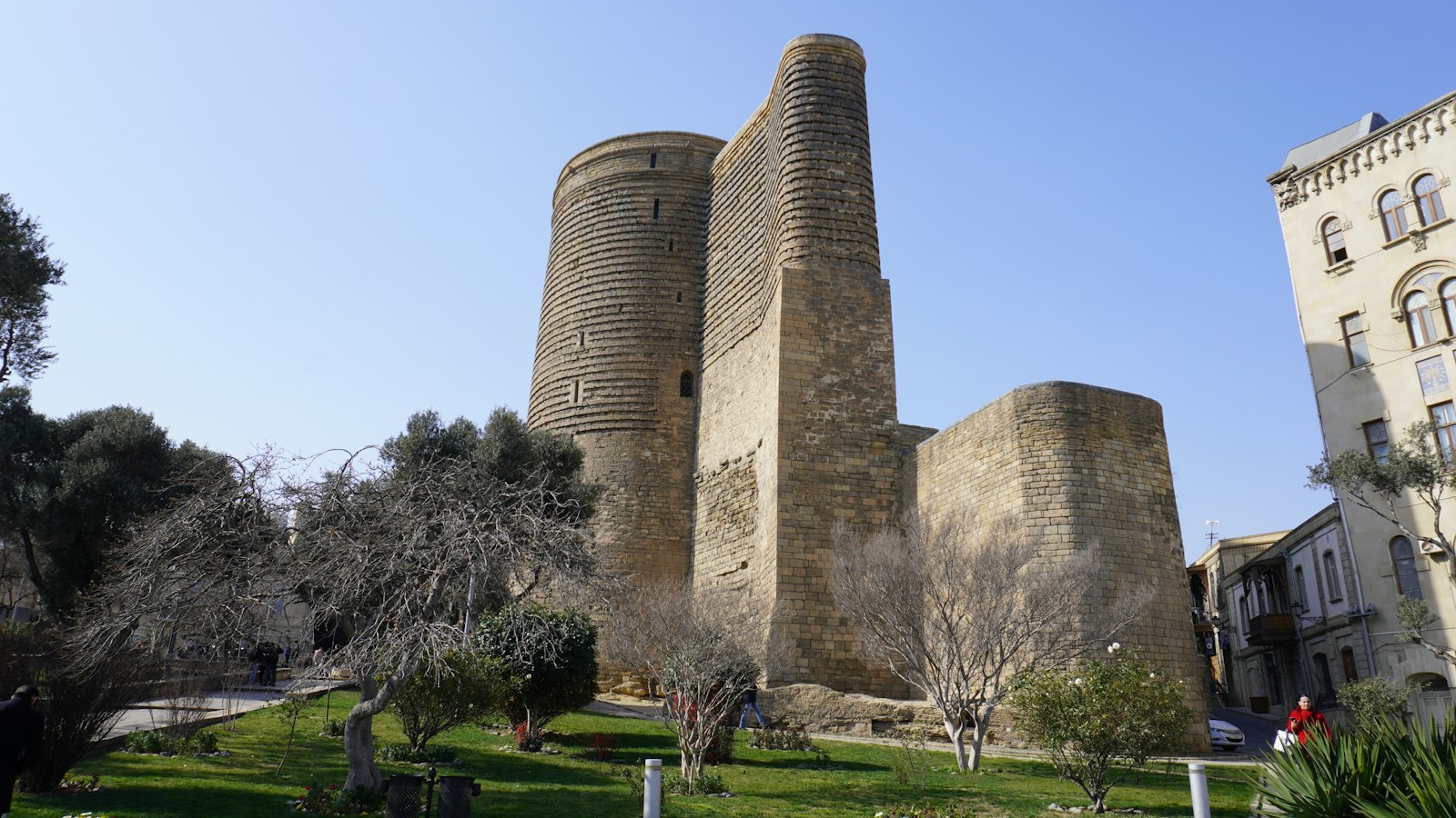 Tour de la Vierge dans la vieille ville d'Icherisheher à Bakou