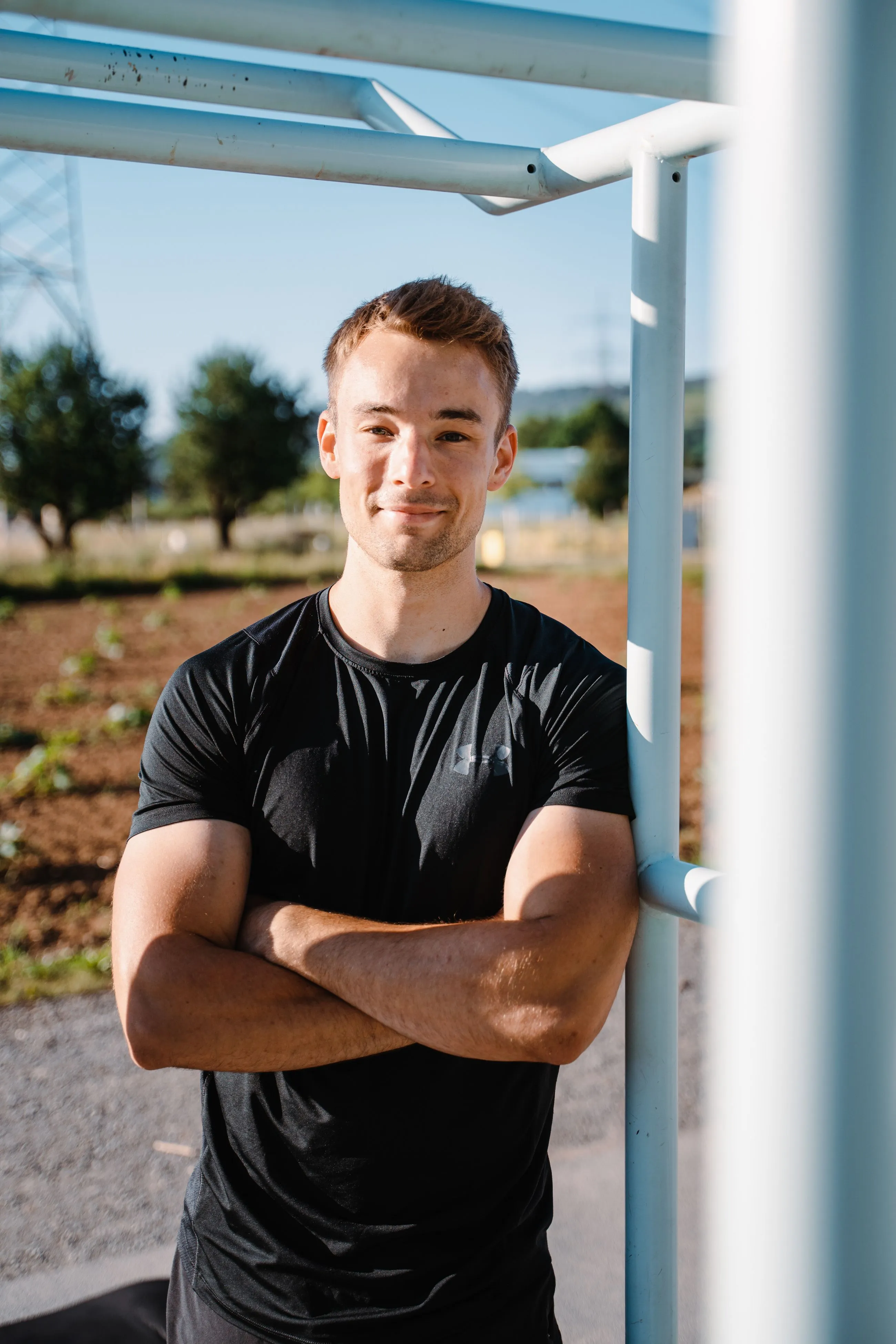 Porträt von Personal Trainer Benedikt Schutz – individuelle Betreuung und Personal Training in Stuttgart und Rems-Murr-Kreis.