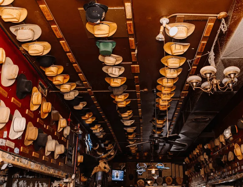 Bar photo 3