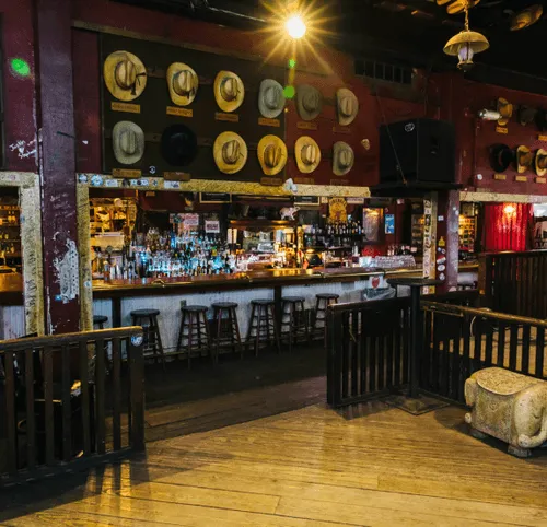 Bar photo 3