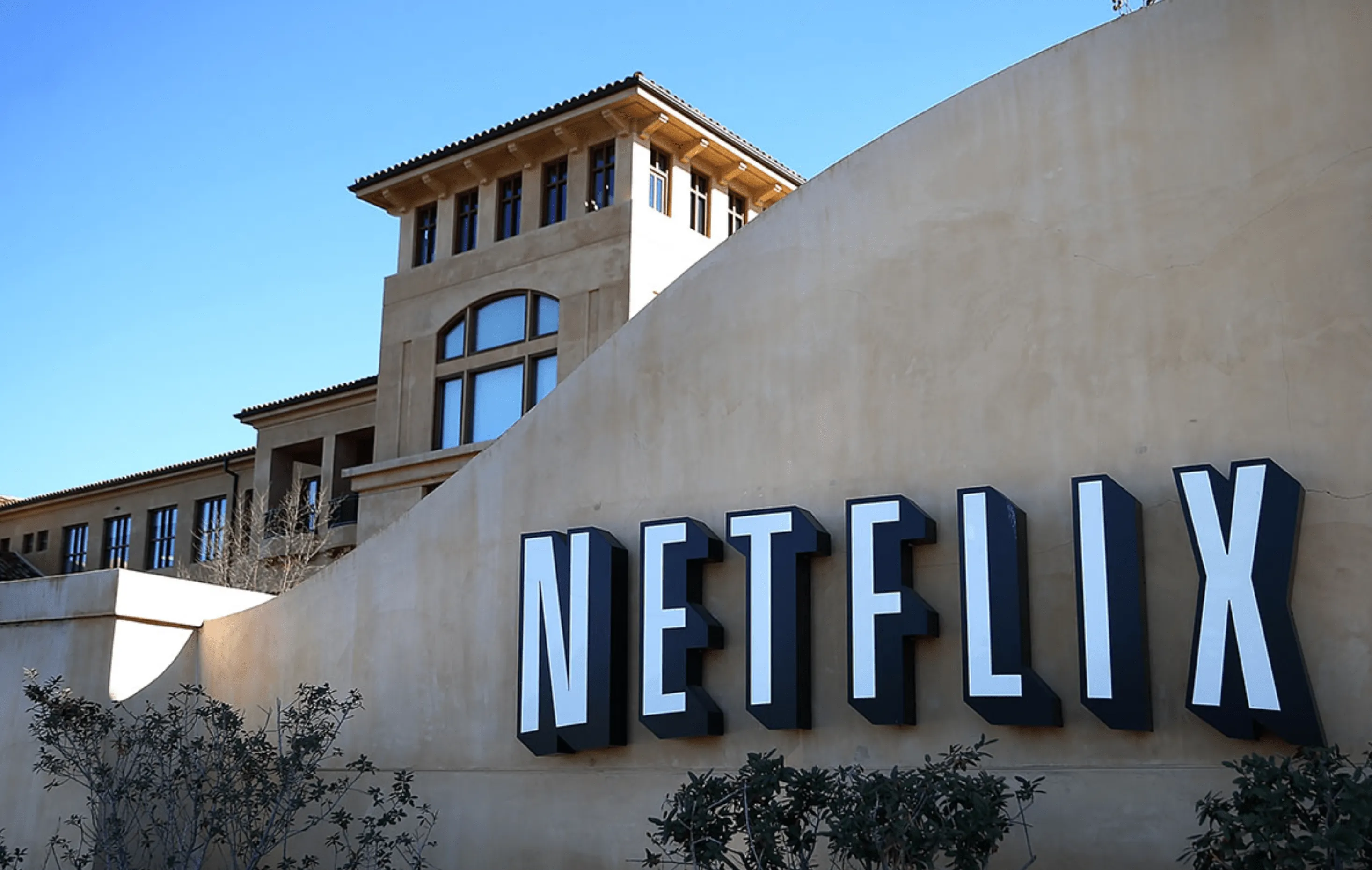 Netflix on the Apple TV is now using the new tvOS 15 player UI