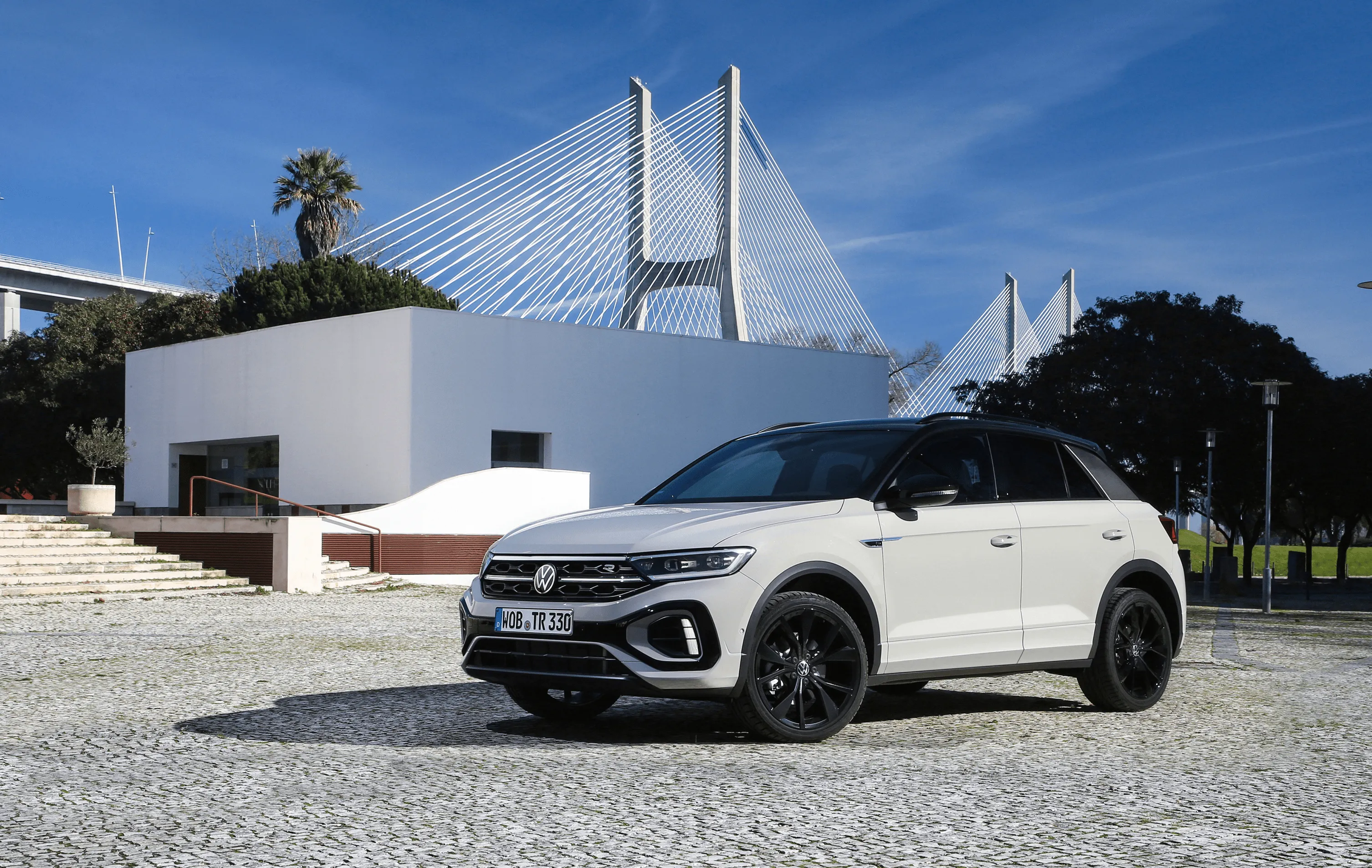 New Volkswagen T-Roc goes on sale, priced at £25,000
