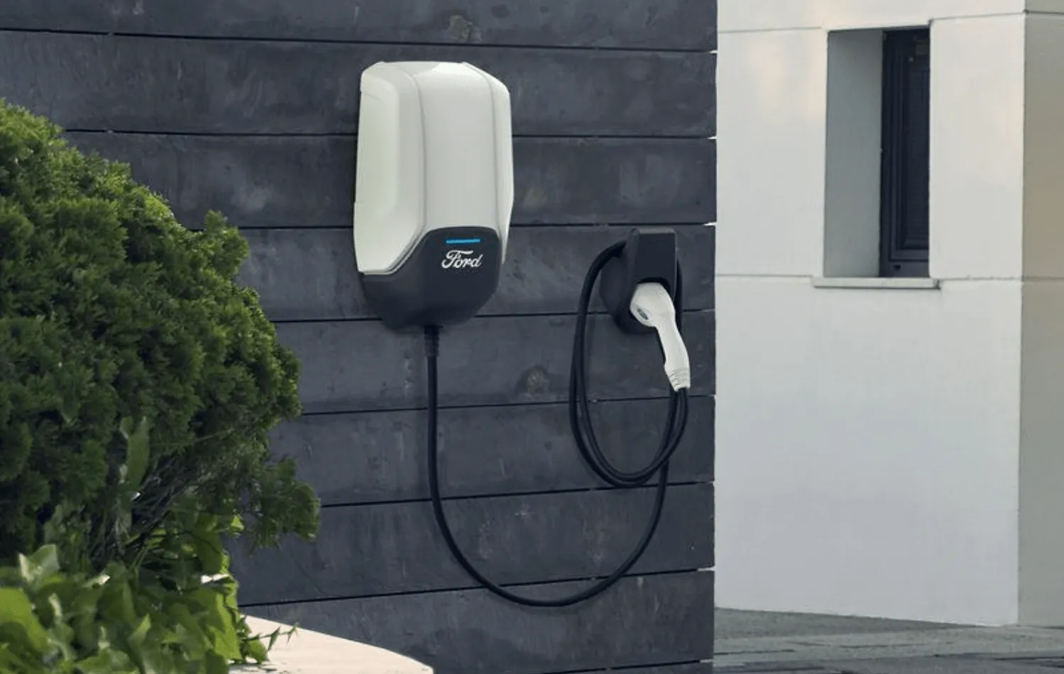 Ford stops selling its home electric car charger