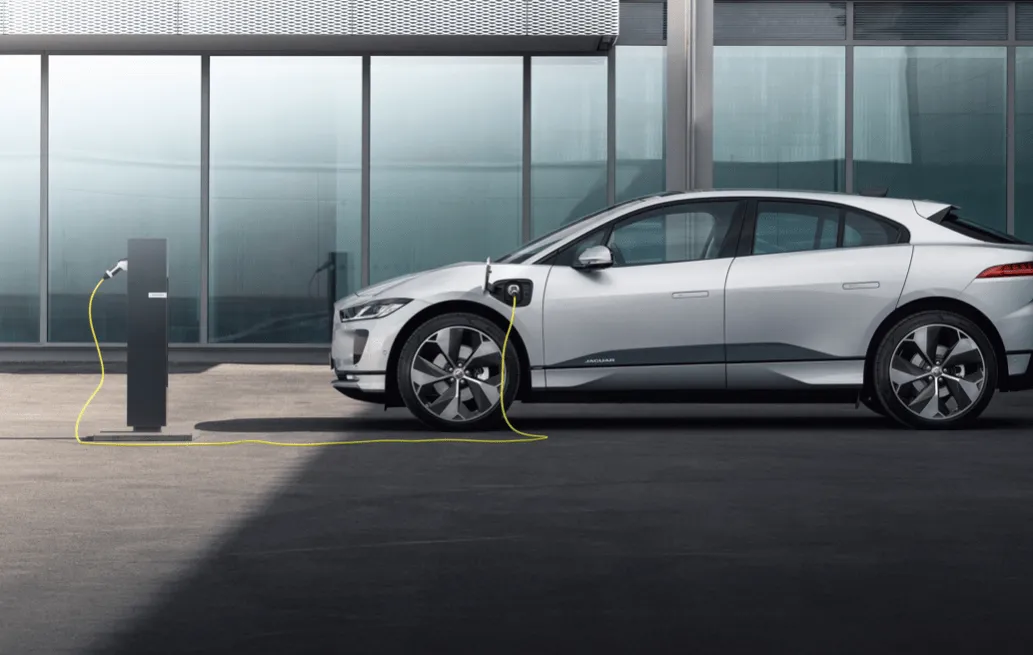 Jaguar is going to be an all electric company by 2025