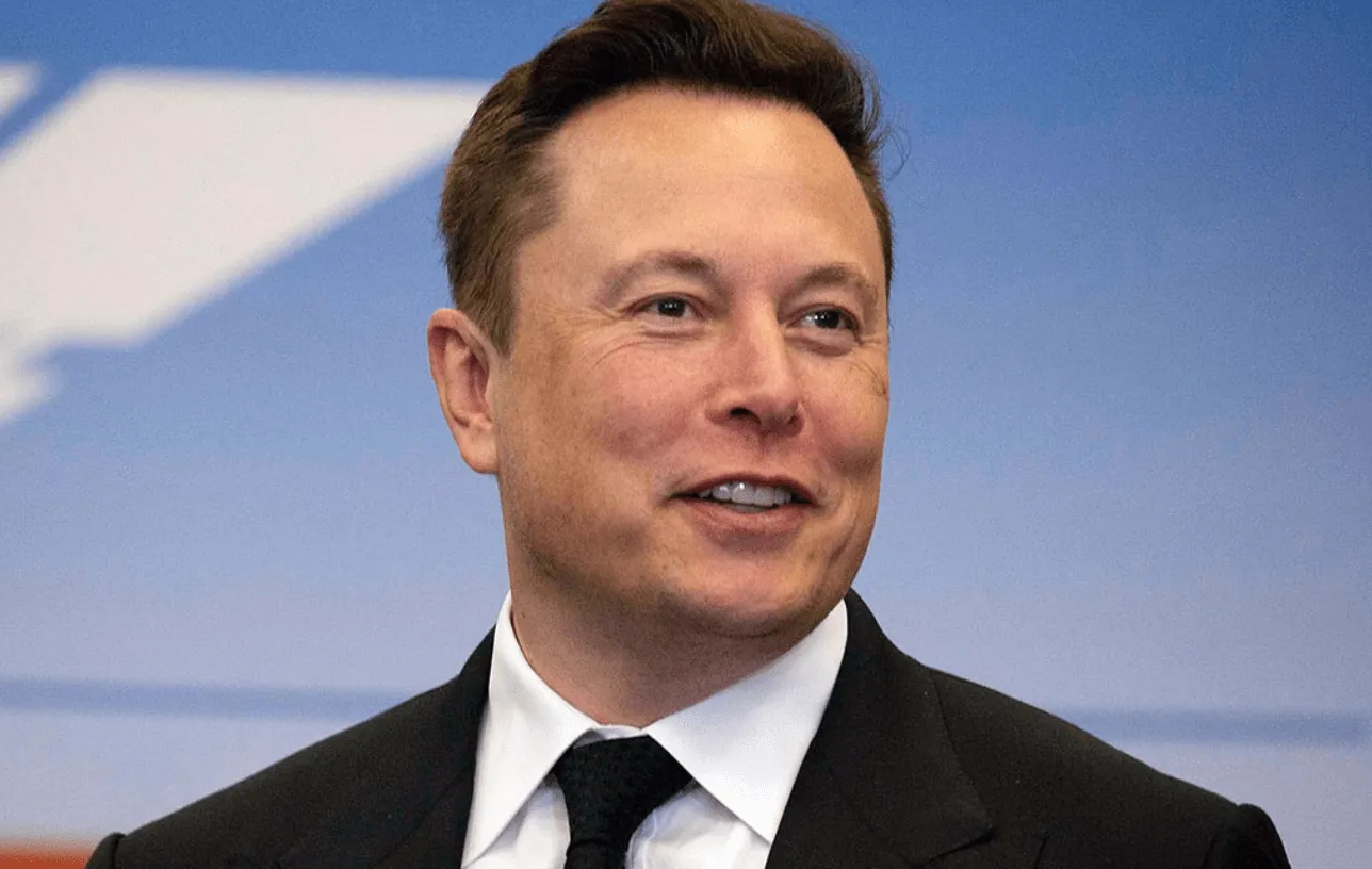 Tesla is now hiring people to deal with tweets sent to Elon Musk