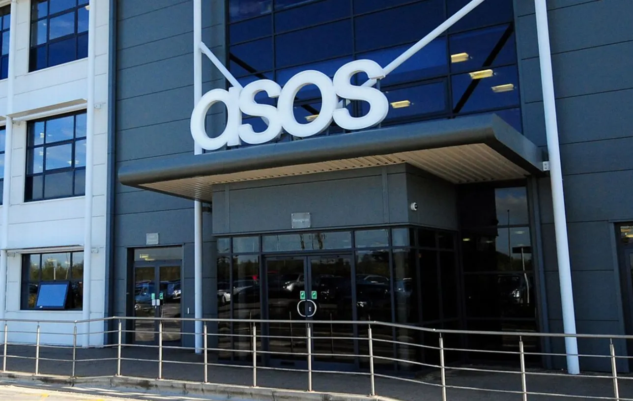 Apple is now offering 20% off at ASOS if you use Apple Pay