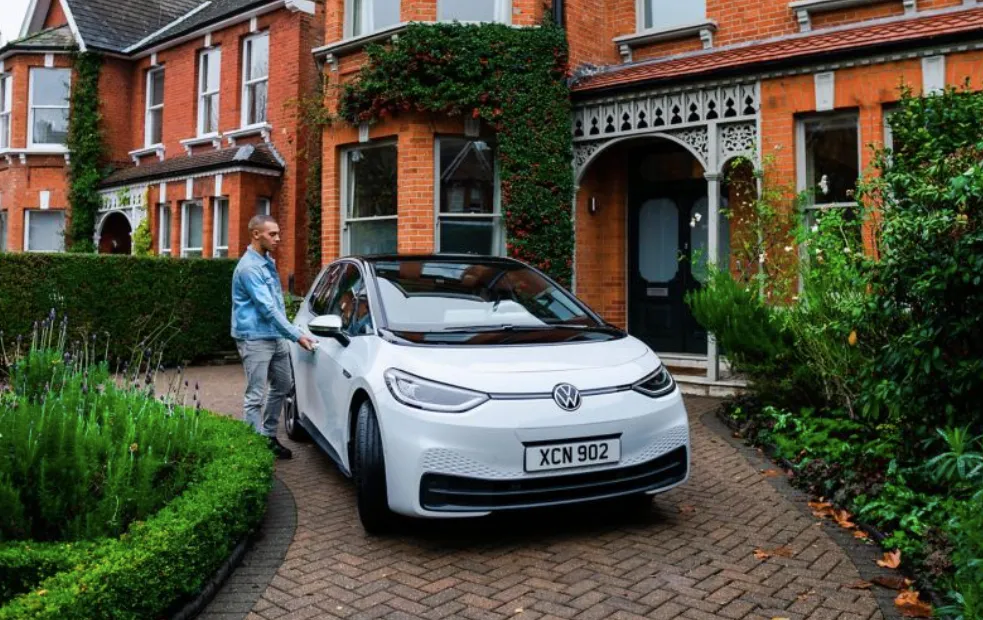 AutoExpress one of the first to review the new VW ID.3