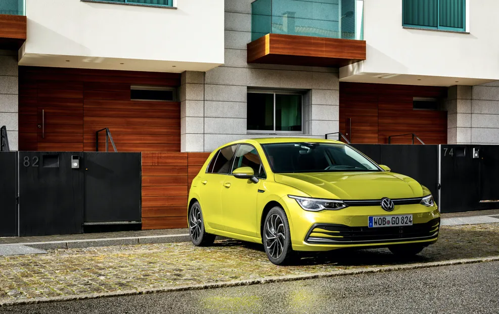 Volkswagen has now started Golf 8 deliveries again, following software issue