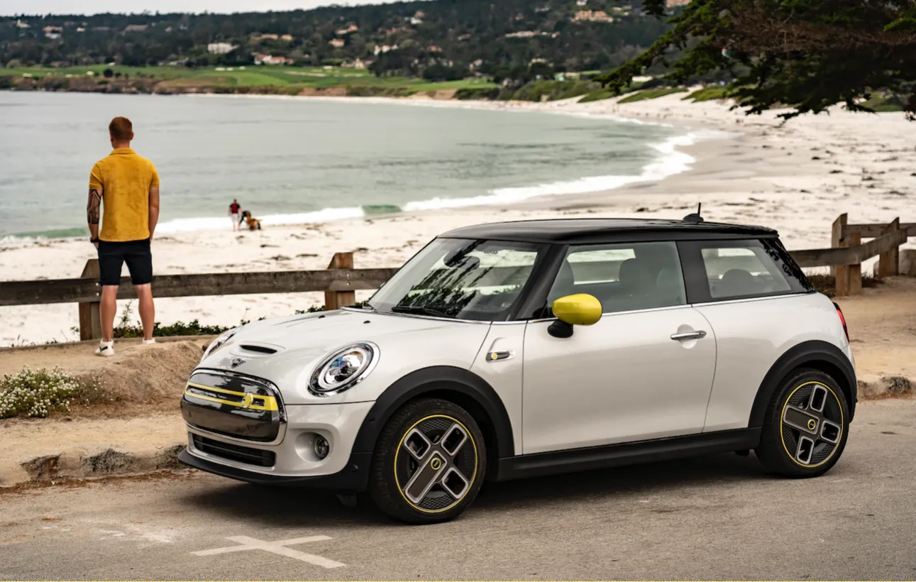 Electric Mini Cooper SE is now open for pre-orders in the USA